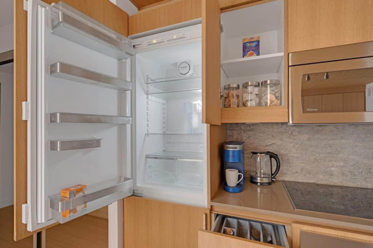 Spacious 5br Haven Near To Attractions Apartment *